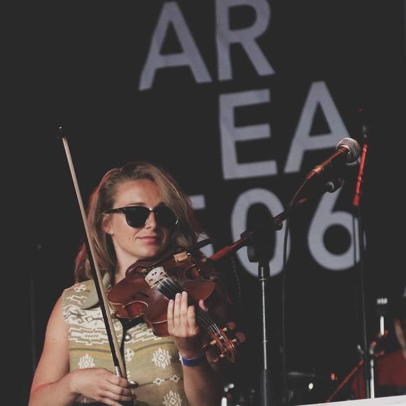 Meet your Posher, Serenna - Picture 1 of 1